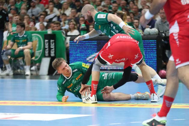 Handball DAIKIN HBL, SC DHfK Leipzig - MT Melsungen; 21.05.2026 Franz Semper (32, SC DHfK Leipzig) am Boden. Handball, DAIKIN HBL, 1. Bundesliga, Saison 2025 2026, 32. Spieltag: SC DHfK Leipzig vs. MT Melsungen am 21.05.2026 in der Quarterback Immobilien Arena Leipzig. Copyright: xBEAUTIFULxSPORTS JanxKaeferx