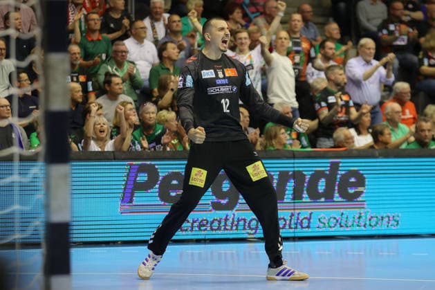 21.05.2026, xtgx, Handball, Daikin HBL, SC Magdeburg - SG Flensburg Handewitt v.l. Matej Mandic (Magdeburg, 12) Jubelt ueber gehaltenen Ball, abgewehrt, gehalten, Torhueter Magdeburg