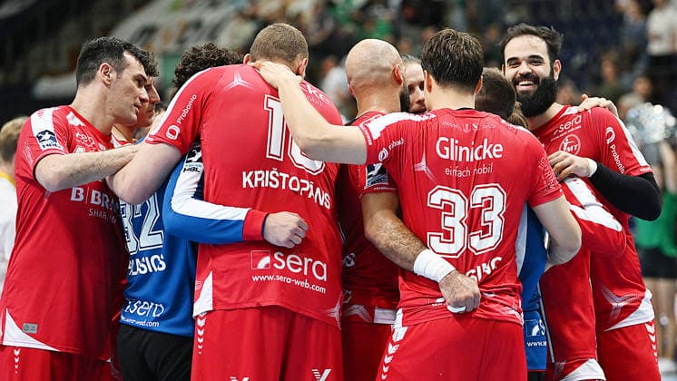 Handball-Bundesliga, Saison 2025 2026, 32. Spieltag, SC DHfK Leipzig vs. MT Melsungen (21.05.2026) Jubel bei Spielern aus Melsungen nach dem Sieg beim Handball-Bundesliga-Spiel DHfK Leipzig gegen MT Melsungen (21.05.2026). Leipzig Sachsen Deutschland QUARTERBACK Immobilien Arena Am Sportforum 2