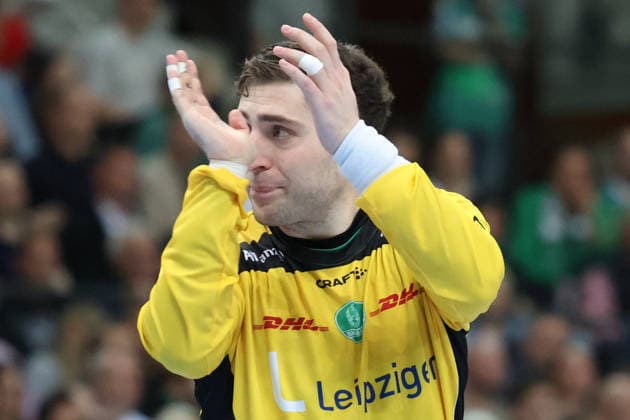 Deutschland: Handballbundesliga 2025 - 2026, 32. Spieltag - SC DHfK Leipzig gegen MT Melsungen, Quarterback Immobilien Arena (Leipzig): Domenico Ebner (SC DHfK Leipzig, 1) Freisteller Copyright: xLucasxWalterx