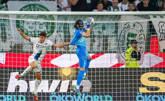 Deutschland: Relegation Bundesliga 2025 2026, Spiele Do, 21.05.2026 - VfL Wolfsburg vs SC Paderborn 07 - Volkswagen Arena (Wolfsburg): Kamil Grabara (VfL Wolfsburg, 1) Wolfsburg Copyright: xAymanxAlahmedx