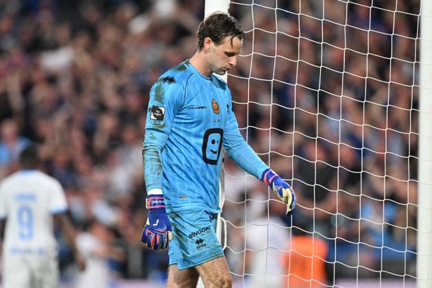 260521 KV Mechelen vs Club Brugg goalkeeper Ortwin De Wolf (1) of KV Mechelen looking dejected and disappointed during the Jupiler Pro League season 2025 - 2026 matchday 9 game in the Champions Play offs between KV Mechelen and Club Brugge KV on May 21 , 2026 in Mechelen, Belgium. (Photo by David Catry Isosport) Mechelen Belgium  Copyright: xDavidxCatryx 20260521DC2_2892