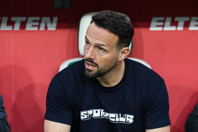 Trainer Ralf Kettemann (SC Paderborn) - Hinspiel Relegation 2026, 1. Fussball Bundesliga Saison 2025-2026 VfL Wolfsburg vs. SC Paderborn in der Volkswagen Arena in Wolfsburg - Fussball,Deutschland,Mann,Männer,21.05.2026