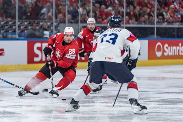 21 05 2026, Zurich, Swiss Life Arena, Ice hockey, Eishockey World Championships: Switzerland - Great Britain, 28 Timo Meier (Switzerland) Zurich Swiss Life Arena Zurich Switzerland Copyright: xJustPictures.ch StefanxEmchx jp-de-StEm-DSC0125620260521