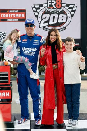 February 21, 2026, Hampton, Ga, USA: KYLE BUSCH (7) of Las Vegas, NV wins The Fr8 Racing 208 at EchoPark Speedway in Hampton, GA. Kyle Busch 1985-2026 NASCAR, Motorsport, USA Racing Champion  - ZUMAa161 20260221_aaa_a161_054 Copyright: xGrindstonexMediaxGroup ASPInc. Sx