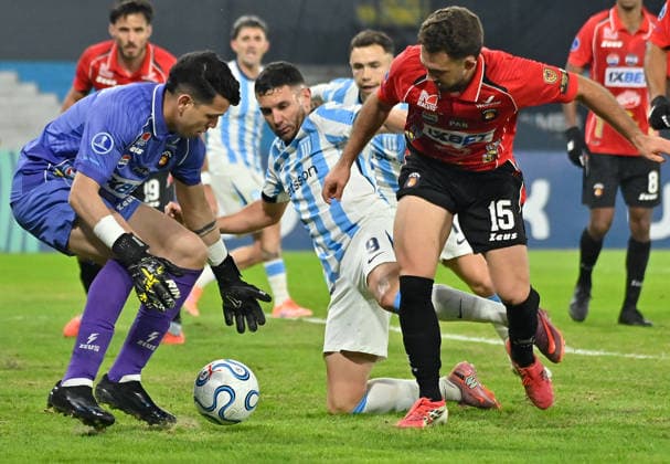 Maravilla Martinez. Racing vs Caracas. Copa Conmebol Libertadores. Copyright: xjuanbaezphxJUANxMANUELxBAEZx