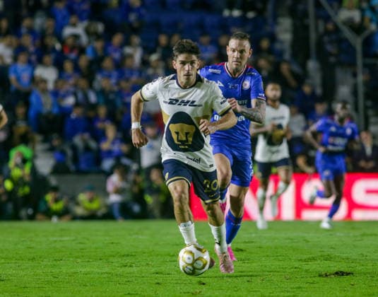 Cruz Azul v Pumas UNAM - Torneo Clasura Liga MX Final Santiago Trigos 20 of Pumas UNAM runs with the ball during the final first leg match between Cruz Azul and Pumas UNAM as part of the Torneo Clausura 2026 Liga MX at Estadio Ciudad de los Deportes on May 21, 2026 in Mexico City, Mexico. (Photo by Ian Robles Eyepix Group) Copyright: xIanxRobles xEyepixxGroupx EL_21052026_184613JPEG