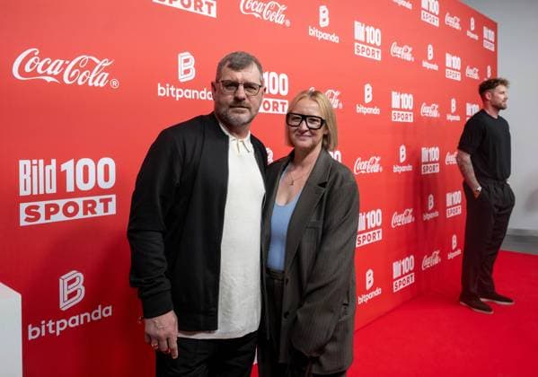 BILD100 im Axel-Springer-Haus, v. l. Trainer Steffen Baumgart und Frau Katja, 22.05. 2026, Copyright: xMatthiasxKochx