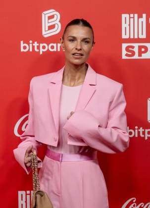 BILD100 im Axel-Springer-Haus, TV-Modearorin Laura Wontorra, 22.05. 2026, *** BILD100 Sport at Axel Springer Haus, TV fashion presenter Laura Wontorra, 22 05 2026, Copyright: xMatthiasxKochx