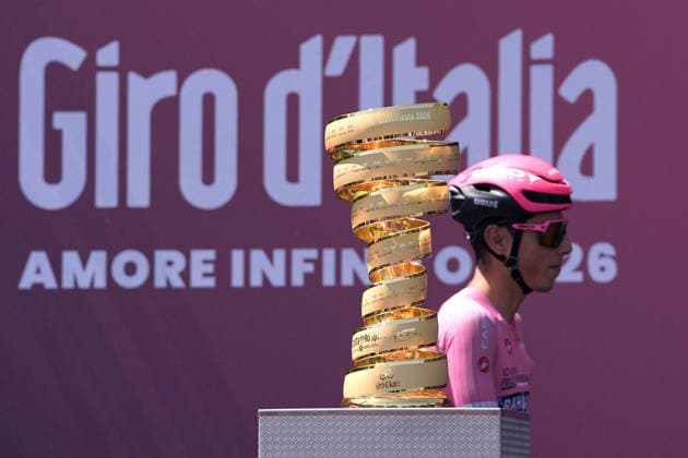 Portugal™s Afonso Oliveira Eulalio of Bahrain Victorious (Pink jersey) during Stage 13 of the Giro d™Italia, from Alessandria to Verbania, Italy, Friday May 22, 2026.  Copyright: xMarcoxAlpozzi LaPressex