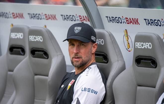 Fußball, Herren, Saison 2025 2026, 83. DFB-Pokal-Finale, FC Bayern München - VfB Stuttgart, Training am Vortag, im Bild: Trainer Sebastian Hoeneß (VfB Stuttgart), 22.05. 2026, Copyright: xMatthiasxKochx