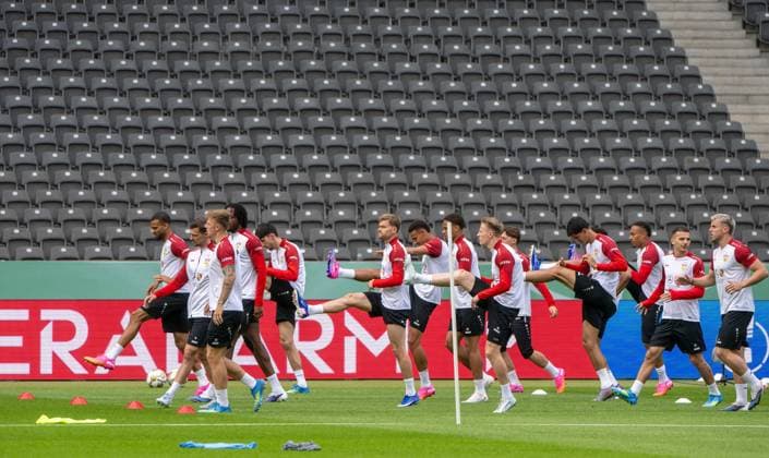 Fußball, Herren, Saison 2025 2026, 83. DFB-Pokal-Finale, FC Bayern München - VfB Stuttgart, Training am Vortag, im Bild: Training Stuttgart, 22.05. 2026, *** Soccer, men, 2025 2026 season, 83 DFB Cup final, FC Bayern Munich VfB Stuttgart, training the day before, pictured training Stuttgart, 22 05 2026, Copyright: xMatthiasxKochx