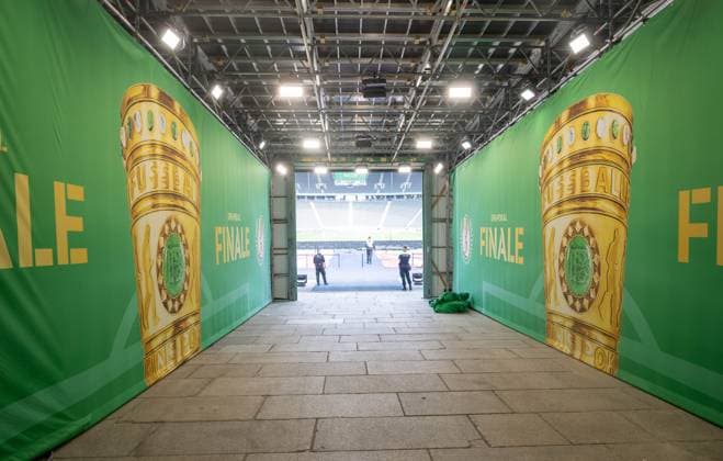 Fußball, Herren, Saison 2025 2026, 83. DFB-Pokal-Finale, FC Bayern München - VfB Stuttgart, Training am Vortag, im Bild: Blick in den Spielertunnel am Marathontor, 22.05. 2026, Copyright: xMatthiasxKochx