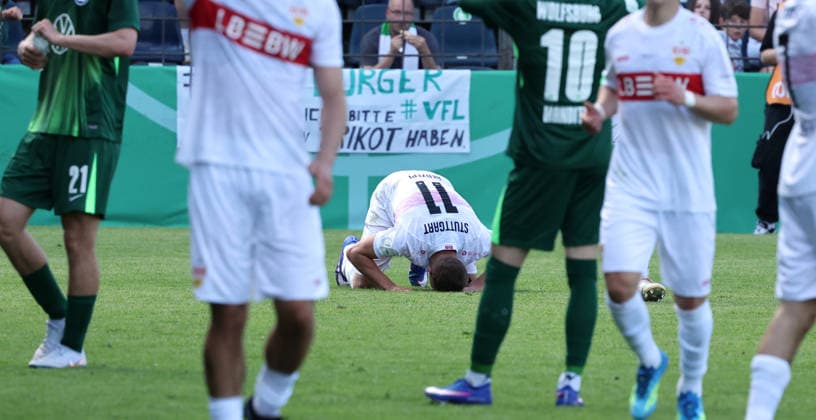 22.05.26 A-Junioren DFB-Pokal Finale 2026 U19 VfL Wolfsburg - U19 VfB Stuttgart Deutschland, Potsdam, 22.05.2026, Fussball, Saison 2025 2026, A-Junioren DFB-Pokal Finale 2026, U19 VfL Wolfsburg - U19 VfB Stuttgart: Enis Redzepi (U19 VfB Stuttgart); Jubel Tor 0:1 Redzepi.