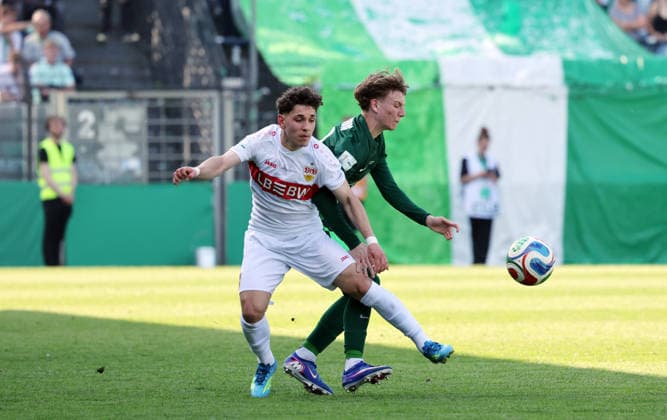 22.05.26 A-Junioren DFB-Pokal Finale 2026 U19 VfL Wolfsburg - U19 VfB Stuttgart Deutschland, Potsdam, 22.05.2026, Fussball, Saison 2025 2026, A-Junioren DFB-Pokal Finale 2026, U19 VfL Wolfsburg - U19 VfB Stuttgart: Tuncay Durna (U19 VfB Stuttgart).