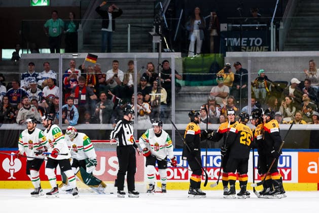 Ice hockey, Eishockey - IIHF WC 2026 ZURICH,SWITZERLAND,22.MAY.26 - ICE HOCKEY - IIHF Ice Hockey World Championship, WM, Weltmeisterschaft 2026, group stage, Germany vs Hungary. Image shows the rejoicing of Germany.  GEPAxpictures xMaticxKlansek