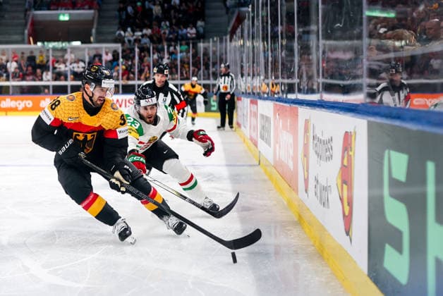 Ice hockey, Eishockey - IIHF WC 2026 ZURICH,SWITZERLAND,22.MAY.26 - ICE HOCKEY - IIHF Ice Hockey World Championship, WM, Weltmeisterschaft 2026, group stage, Germany vs Hungary. Image shows Fabio Wagner (GER) and Zeteny Hadobas (HUN).  GEPAxpictures xMaticxKlansek