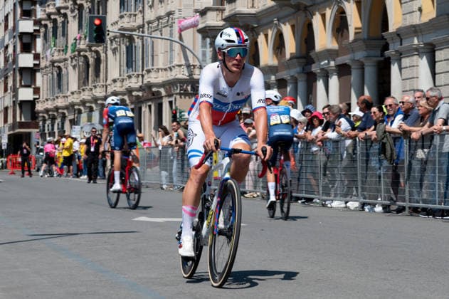 109th Giro D Italia 2026 - Stage 13 Lukas Kubis of UNIBET ROSE ROCKETS at the start of the 13th stage of the Giro d Italia 2026 in Alessandria, Italy, on May 22, 2026. Alessandria Italy  Copyright: xSilviaxColombox originalFilename:colombo-notitle260522_npz52.jpg
