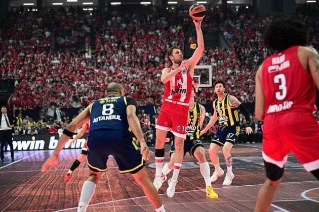 Olympiacos Piraeus v Fenerbahce Beko Istanbul Euroleague Final Four Sasha Vezenkov of Olympiacos during the Euroleague match, Final Four Semifinal between Olympiacos Piraeus v Fenerbahce Beko Istanbul played at ATHENS Telekom Center Athens Stadium on May 22nd 2026 in Athens Greece Athens Greece Basketball Copyright: xAgenciaxLOFx