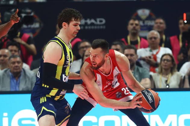Olympiacos Piraeus v Fenerbahce Beko Istanbul Euroleague Final Four Alec Peters of Olympiacos during the Euroleague match, Final Four Semifinal between Olympiacos Piraeus v Fenerbahce Beko Istanbul played at ATHENS Telekom Center Athens Stadium on May 22nd 2026 in Athens Greece Athens Greece Basketball Copyright: xAgenciaxLOFx