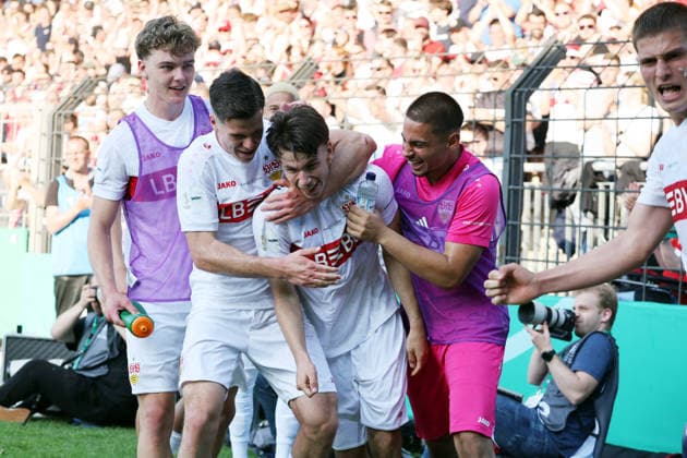 22.05.26 A-Junioren DFB-Pokal Finale 2026 U19 VfL Wolfsburg - U19 VfB Stuttgart Deutschland, Potsdam, 22.05.2026, Fussball, Saison 2025 2026, A-Junioren DFB-Pokal Finale 2026, U19 VfL Wolfsburg - U19 VfB Stuttgart: Neno Zezelj (U19 VfB Stuttgart); Jubel Tor 0:3 Zezelj.