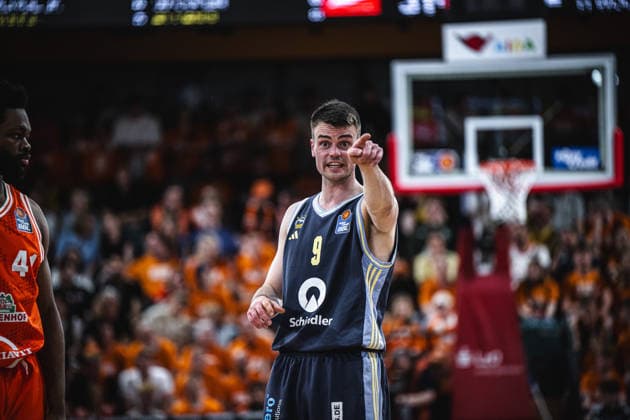 1. Basketball Bundesliga, easyCredit BBL, Saison 2025 2026, Herren, Playoffs, Viertelfinale, Spiel 3, 22.05.2026, RASTA Vechta - ALBA Berlin Jonas Mattisseck ( 9 - ALBA BERLIN) während der Partie Vechta RASTA Dome Niedersachsen Deutschland