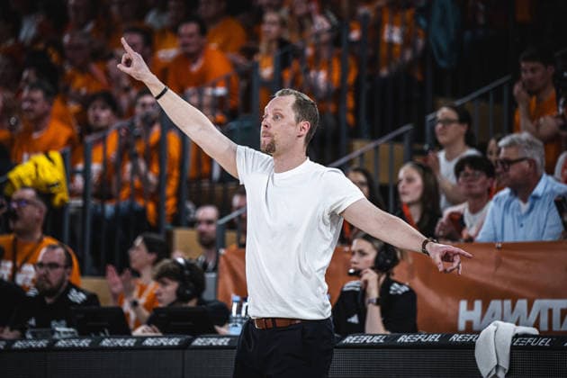 1. Basketball Bundesliga, easyCredit BBL, Saison 2025 2026, Herren, Playoffs, Viertelfinale, Spiel 3, 22.05.2026, RASTA Vechta - ALBA Berlin Christian Held (Head-Coach - RASTA Vechta) während der Partie Vechta RASTA Dome Niedersachsen Deutschland