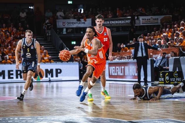 1. Basketball Bundesliga, easyCredit BBL, Saison 2025 2026, Herren, Playoffs, Viertelfinale, Spiel 3, 22.05.2026, RASTA Vechta - ALBA Berlin Alonzo Verge ( 11 - RASTA Vechta) in Aktion Vechta RASTA Dome Niedersachsen Deutschland
