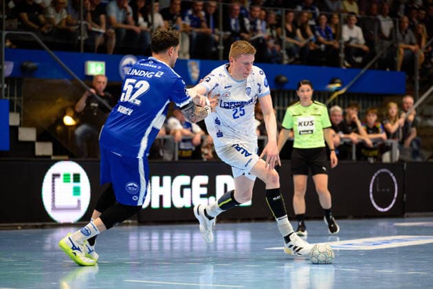 Niels Gerardus Versteijnen (TBV Lemgo Lippe, 25), Justin Kurch (ThSV Eisenach, 52) GER, ThSV Eisenach gegen TBV Lemgo Lippe, 1. Daikin Handballbundesliga, Handball, 32.Spieltag, Saison 2025 2026, 22.05.2026 GER, ThSV Eisenach gegen TBV Lemgo Lippe, 1. Daikin Handballbundesliga, Handball, 32.Spieltag, Saison 2025 2026, 22.05.2026 Eisenach Copyright: xEibner-Pressefoto MartinxHerbstx EP_MHT