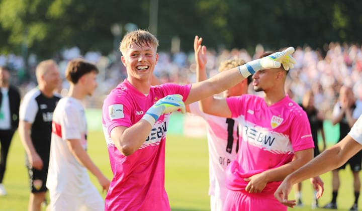Berlin , Fußball Finale DFB-Pokal Junioren VfL Wolfsburg vs. VfB Stuttgart , Florian Hellstern ( VfB )