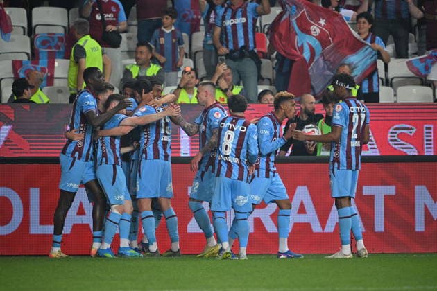 Trabzonspor v TUMOSAN Konyaspor - Turkish Cup Final ANTALYA, TURKIYE - MAY 22: Trabzonspor players celebrate after scoring a goal during Turkish Cup final between Trabzonspor and TUMOSAN Konyaspor at Corendon Airlines Park Antalya Stadium in Antalya, Turkiye on May 22, 2026. Hakan Nural Anadolu Antalya Turkey. Editorial use only. Please get in touch for any other usage.  Copyright: x2026xAnadoluxHakanxNuralx