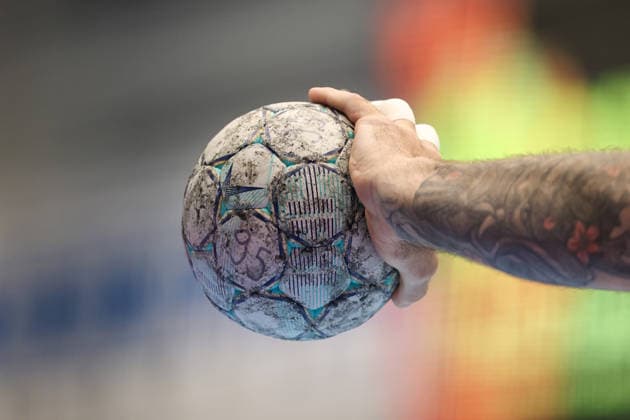 2026.05.22, xkwix, Handball, HBL, ThSV Eisenach - TBV Lemgo Lippe, Werner-Aßmann-Halle, 32.Spieltag, Saison 2025 2026: Handball in der Hand eines Spielers Photo: xKamilxWilkowskixPressefotoKochx Thüringen Deutschland