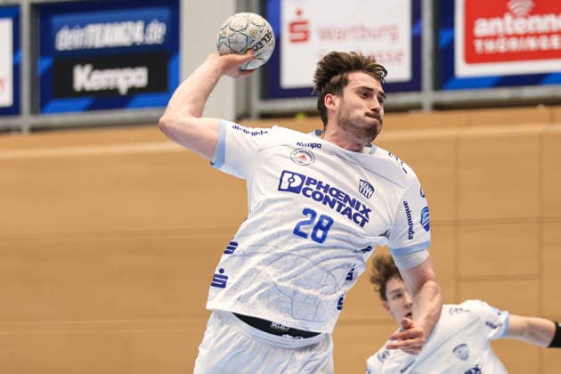 2026.05.22, xkwix, Handball, HBL, ThSV Eisenach - TBV Lemgo Lippe, Werner-Aßmann-Halle, 32.Spieltag, Saison 2025 2026: Hendrik Wagner (TBV Lemgo Lippe 28) wirft den Ball auf das Tor Photo: xKamilxWilkowskixPressefotoKochx Thüringen Deutschland