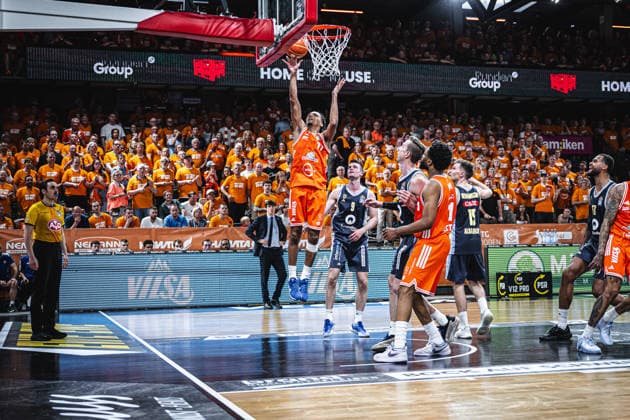 1. Basketball Bundesliga, easyCredit BBL, Saison 2025 2026, Herren, Playoffs, Viertelfinale, Spiel 3, 22.05.2026, RASTA Vechta - ALBA Berlin Alonzo Verge ( 11 - RASTA Vechta) beim Korbleger Vechta RASTA Dome Niedersachsen Deutschland