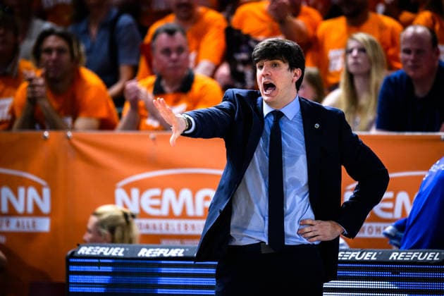 22.05.2026, Rasta Dome, Vechta Basketball, easyCredit Bundesliga, Playoffs Viertelfinale, Rasta Vechta vs. ALBA Berlin Pedro Calles (Trainer Headcoach Berlin)