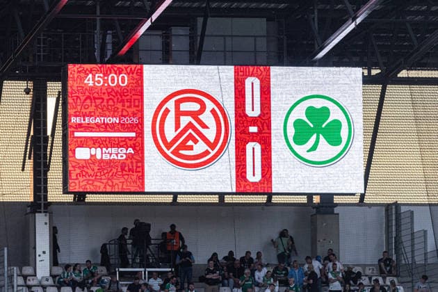 2.Bundesliga, Relegation: Rot-Weiss Essen - SpVgg Greuther Fürth; 22.05.2026 Halbzeitstand auf dem Bildschirm 2.Bundesliga, Relegation: Rot-Weiss Essen - SpVgg Greuther Fürth; Stadion an der Hafenstraße, Essen; 22.05.2026 DFL DFB regulations prohibit any use of photographs as image sequences and or quasi video. Copyright: xBEAUTIFULxSPORTS Buriakovx