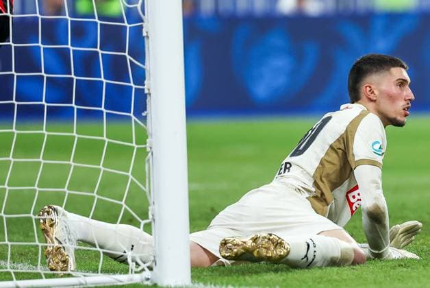 FINALE CDF - RC LENS - NICE PHOTOPQR VOIX DU NORD matthieu botte ; 22 05 2026 ; SAINT DENIS 20260522. - football - finale de couped eFrance entre le RCL ( Lens ) et l OGC Nice au stade de France. Robin Risser . Photo matthieu botte French Cup final football match between RC Lens and OGC Nice at the Stade de France stadium, in Paris, on May 22, 2026.