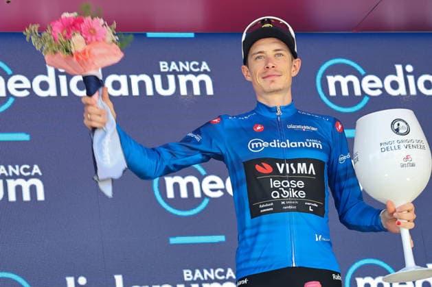 IPA84980318 - 171. VINGEGAARD Jonas DEN (Team Visma Lease a Bike) in blue jersey during Stage 13 from Alessandria to Verbania of the 109th Giro d Italia 2026, on May 22, Verbania, Italy during Stage 13 - Alessandria - Verbania, Giro d Italia race in Verbania, Italy, May 22 2026  Copyright: xValerioxOrigo IPAxSportx xx 84980318
