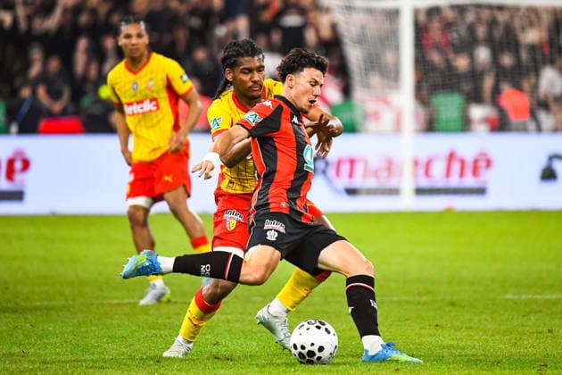 FOOTBALL : RC Lens vs OGC Nice - Coupe de France - Finale - 22 05 2026 Tom Louchet (OGC Nice) Kyllian Antonio (RC Lens) Saint DenisFrance  Copyright: xBaptistexAutissierx