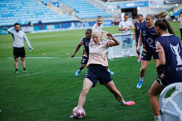 Sofie Svava seen during the OL Lyonnes Official Training Session before UEFA Womens Champions League 2026 final (Maciej Rogowski Ball Raw Images) Oslo Ullevaal Stadion Norway Copyright: xMaciejxRogowskix maciejrogowski_22_05_2026_lyoness-40