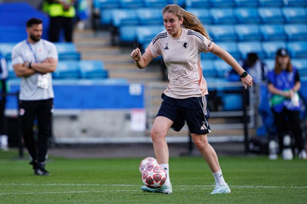 Ines Benyahia seen during the OL Lyonnes Official Training Session before UEFA Womens Champions League 2026 final (Maciej Rogowski Ball Raw Images) Oslo Ullevaal Stadion Norway Copyright: xMaciejxRogowskix maciejrogowski_22_05_2026_lyoness-77
