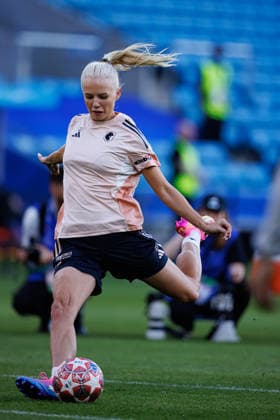 Sofie Svava seen during the OL Lyonnes Official Training Session before UEFA Womens Champions League 2026 final (Maciej Rogowski Ball Raw Images) Oslo Ullevaal Stadion Norway Copyright: xMaciejxRogowskix maciejrogowski_22_05_2026_lyoness-92