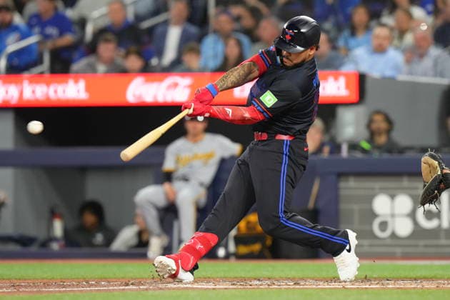 May 22, 2026, Toronto, On, CAN: Toronto Blue Jays Yohendrick Pinango (24) hits a two run RBI double off Pittsburgh Pirates pitcher Bubba Chandler during third inning MLB, Baseball Herren, USA baseball action in Toronto on Friday, May 22, 2026. Yohendrick Pi Ango  - ZUMAc35_ 20260522_zaf_c35_137 Copyright: xChrisxYoungx