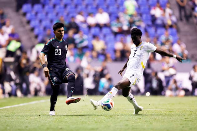 MEXICO national team, Nationalteam International Friendly, Länderspiel, Nationalmannschaft MEXICO NATIONAL TEAM INTERNATIONAL FRIENDLY MEXICO VS GHANA 22052026 PUEBLA, PUEBLA. Action photo of Jesu Gallardo (23) of the Mexico national soccer team, and Rak Sakyi of Ghana (7) during friendly game, held at the Estadio Cuauhtemoc of Puebla, Mexico. Foto de accion de Jesus Gallardo (23) de la Seleccion Nacional de Mexico y Rak Sakyi (7) de Ghana, durante juego amistoso celebrado en el Estadio Cuauhtemoc de Puebla, Mexico PHOTO BY IMAGENSHOP AGENCIA FOTOGRAFICA PUEBLA PUEBLA MEXICO Copyright: xYOALIxMARTINEZx