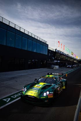 ADAC GT Masters, 3. + 4. Rennen Zandvoort 2026 39 Aston Martin Vantage GT3 EVO, Comtoyou Racing: Leyton Fourie, Tim Zimmermann - picture by Gruppe C Photography Zandvoort Circuit Park Zandvoort Netherlands Copyright: xGruppexCxPhotographyx