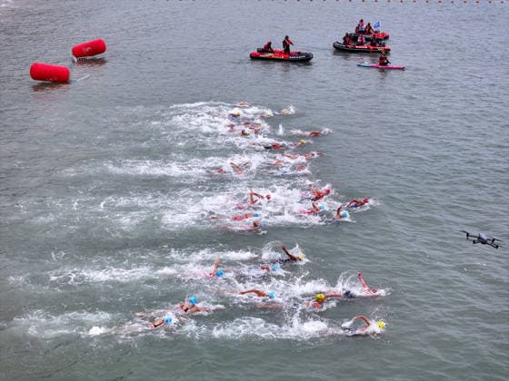 2026 Lianyungang Triathlon Asian Cup Contestants compete in the Excellent Group of the 2026 Lianyungang Triathlon Asian Cup in Lianyungang, Jiangsu Province, China on May 23, 2026. Lianyungang Jiangsu China  Copyright: xCFOTOx i1779547962722