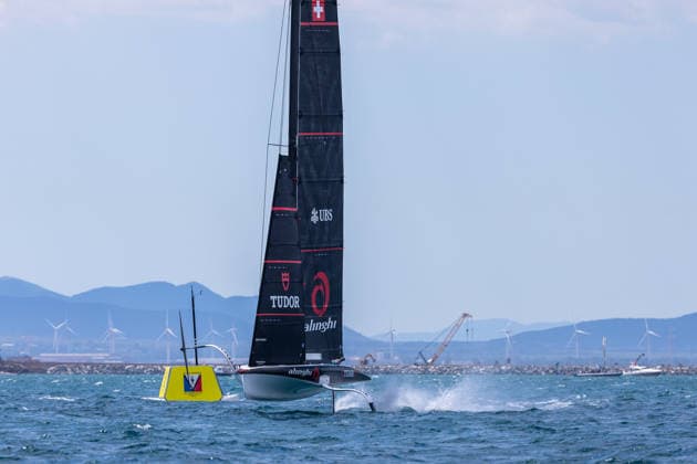 Louis Vuitton 38th America s Cup Preliminary Regatta Sardinia Tudor Team Alinghi competes during the first day of the Louis Vuitton 38th America s Cup Preliminary Regatta Sardinia in Cagliari, Italy, on May 22, 2026. The preliminary regatta in Sardinia, part of the 38th America s Cup and sponsored by Louis Vuitton, provides teams with the first opportunity to test their skills in preparation for the event in Naples in 2027. The races take place in the Gulf of Cagliari, featuring fully equalized AC40 one-design yachts capable of reaching speeds exceeding 40 knots. cagliari - Italy  Copyright: xMauroxUjettox originalFilename:ujetto-louisvui260522_npnQy.jpg