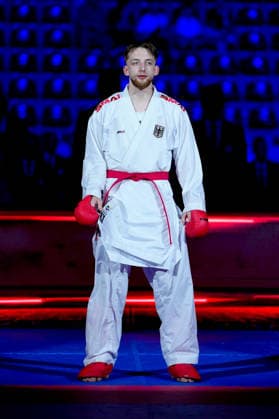 Deutschland: EKF Karate Europameisterschaft Seniors 2026 - Eissporthalle, Frankfurt: Haubold Janne (GER, Rot) verliert im Kampf um die Bronze Medaille gegen Kvesic Ivan (CRO, Blau) in der Kategorie Male Kumite -84 Kg Frankfurt am Main Eissporthalle Frankfurt Hessen Deutschland Copyright: xKjetilxWaberx