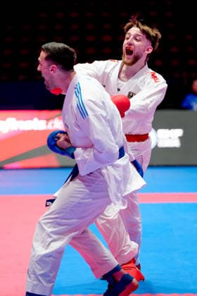 Deutschland: EKF Karate Europameisterschaft Seniors 2026 - Eissporthalle, Frankfurt: Haubold Janne (GER, Rot) verliert im Kampf um die Bronze Medaille gegen Kvesic Ivan (CRO, Blau) in der Kategorie Male Kumite -84 Kg Frankfurt am Main Eissporthalle Frankfurt Hessen Deutschland Copyright: xKjetilxWaberx