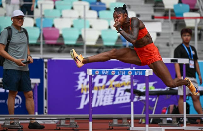 Wanda Diamond League Xiamen 2026 - Training Session XIAMEN, CHINA - MAY 22: American hurdles star Tonea Marshall clears a hurdle during a track training session on the eve of the Xiamen Diamond League, the second leg of the 2026 Wanda Diamond League circuit, at the Xiamen Egret Stadium in Xiamen, Fujian province, China, on May 22, 2026. Xiamen China  Copyright: xArturxWidakx originalFilename:widak-wandadia260522_npUiJ.jpg